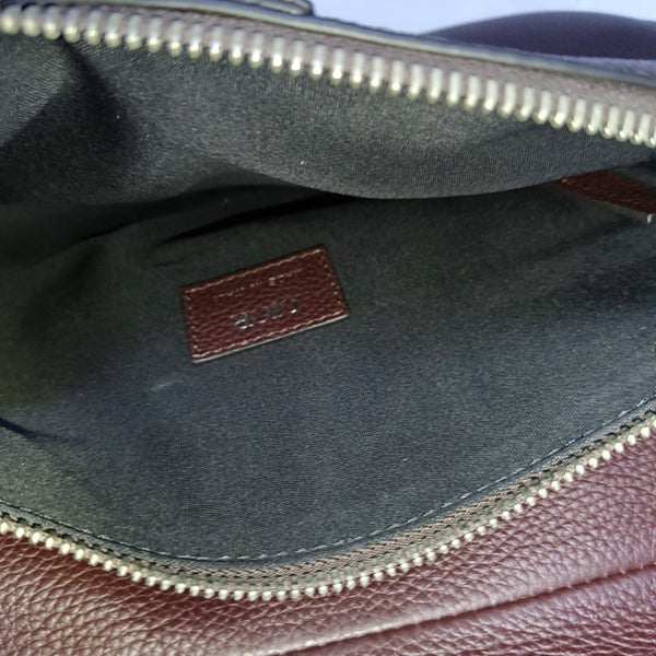 Saddle mediano de piel de ternera marrón