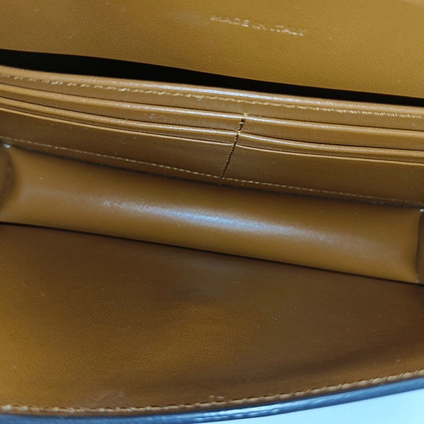 TRIOMPHE Small Calfskin Brown