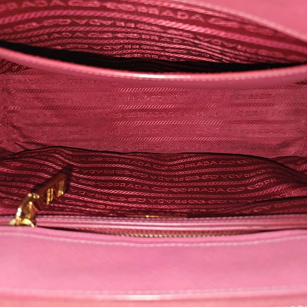 Galleria Medium Saffiano Calfskin Red