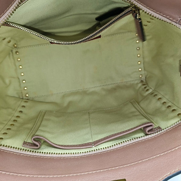Rockstud Calfskin Beige