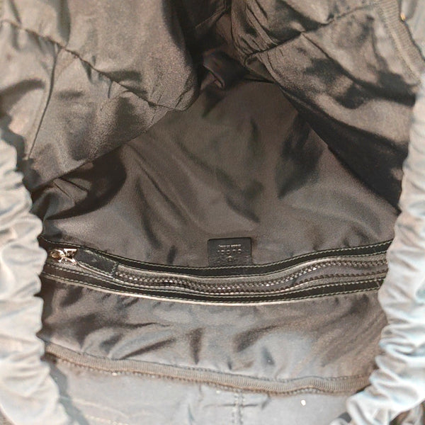 Techpack Canvas Black