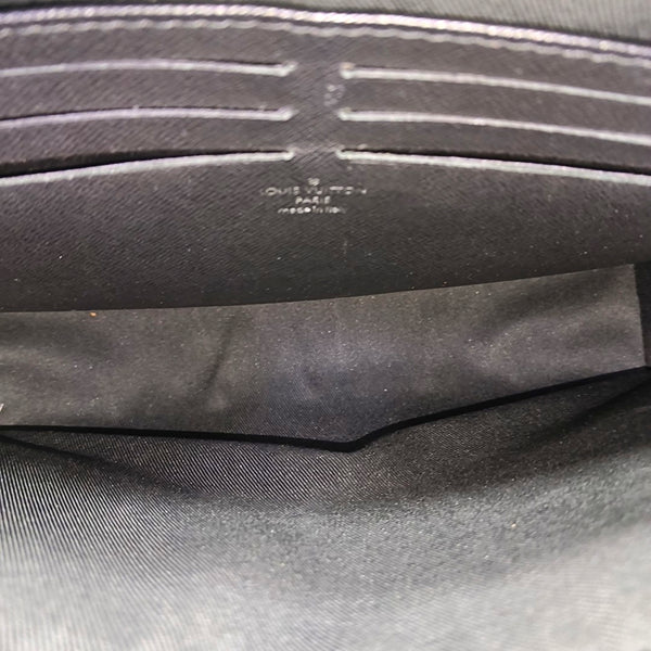 Pochette Voyag MM Monogram Coated Canvas Gray