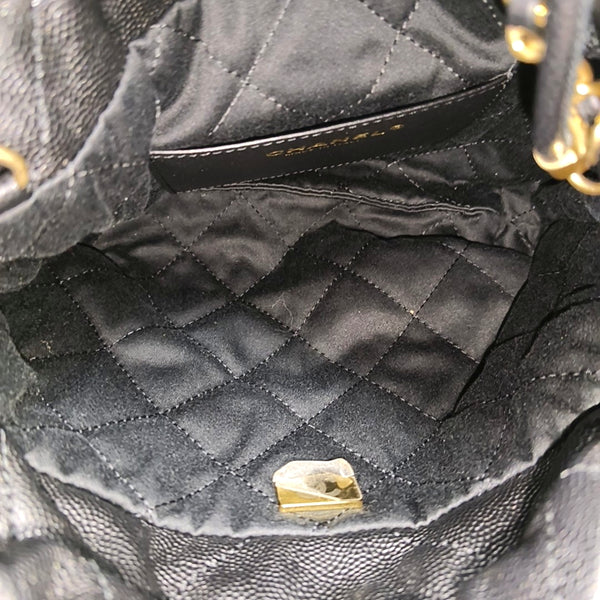 CHANEL 22 Mini Quilted Grained Calfskin Black