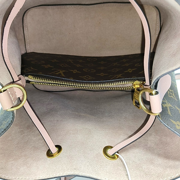 NÉONOÉ MM Monogram Coated Canvas Brown