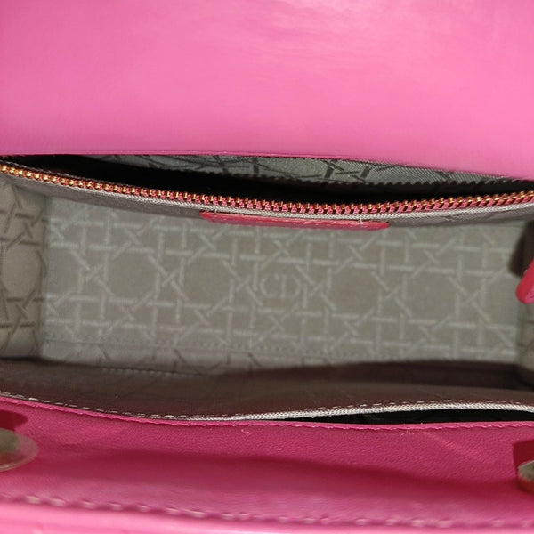Authenticated pre-owned Lady Dior Small Cannage Lambskin Pink - Tote Bag at Looply