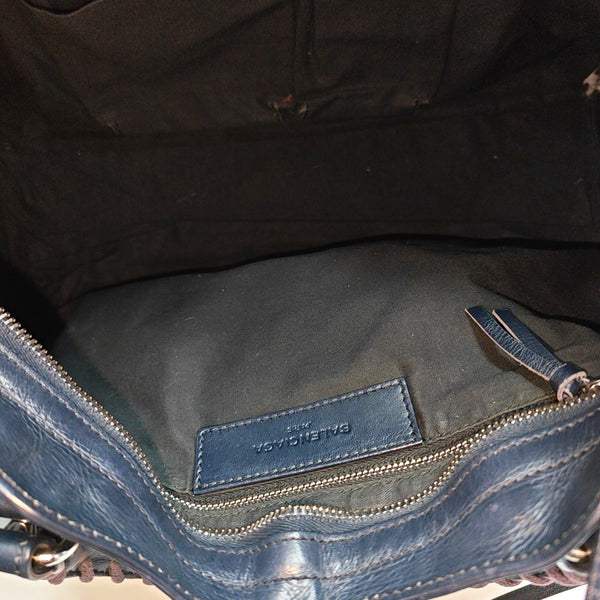 Classic City Medium Wool Blue