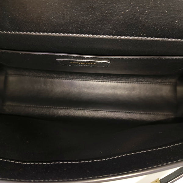 MANHATTAN Medium Calfskin Black