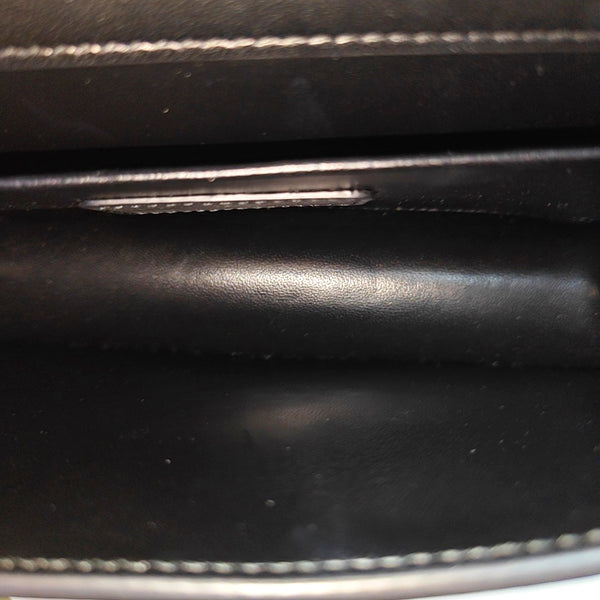 30 Montaigne East-West Calfskin Black