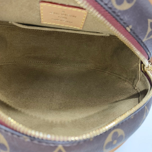 BOITE CHAPEAU MM Monogram Coated Canvas Brown
