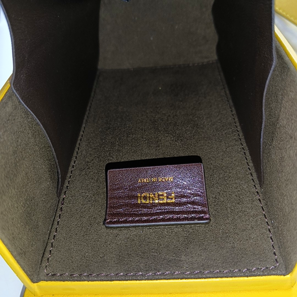 Pack Calfskin Yellow