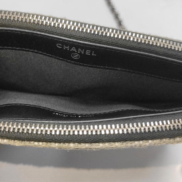Authenticated pre-owned DEAUVILLE Fabric Grey - Shoulder Bag at Looply