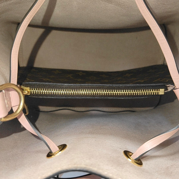 NÉONOÉ MM Monogram Coated Canvas Brown