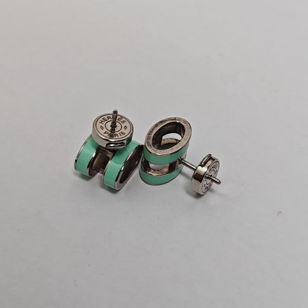 Pop H Metal Green Stud Earrings