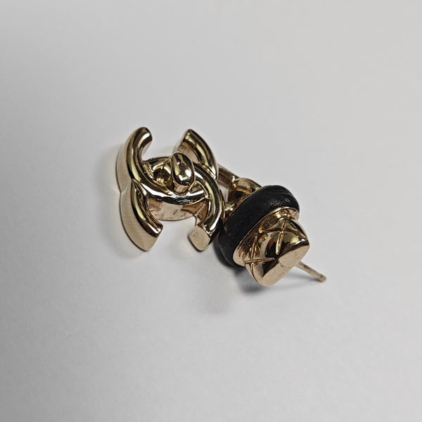 Metal Gold Stud Earrings