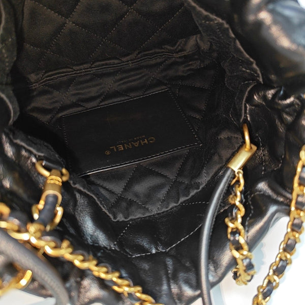 CHANEL 22 Mini Quilted Calfskin Black