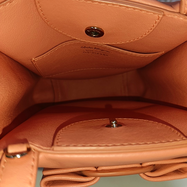 Viva Mini Calfskin Pink