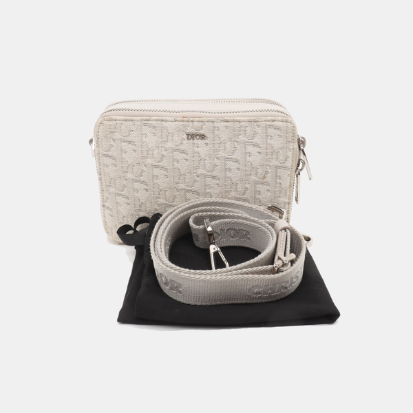 Oblique Canvas White