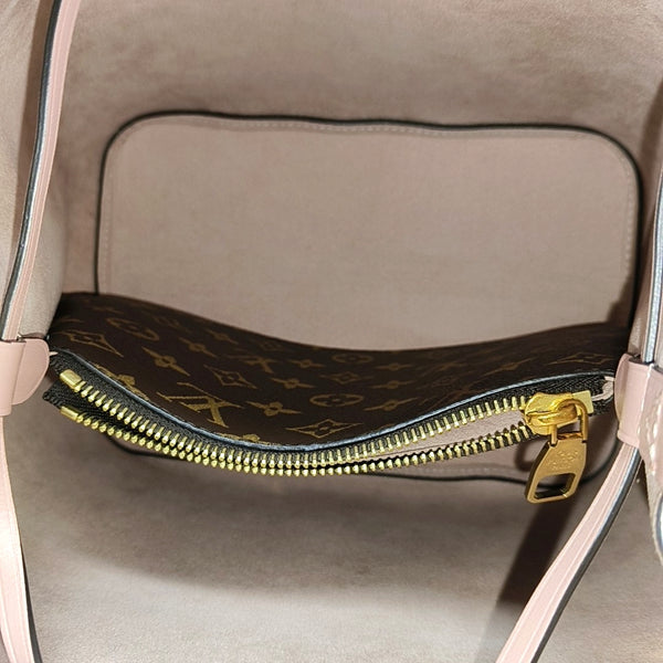 NÉONOÉ MM Monogram Coated Canvas Brown