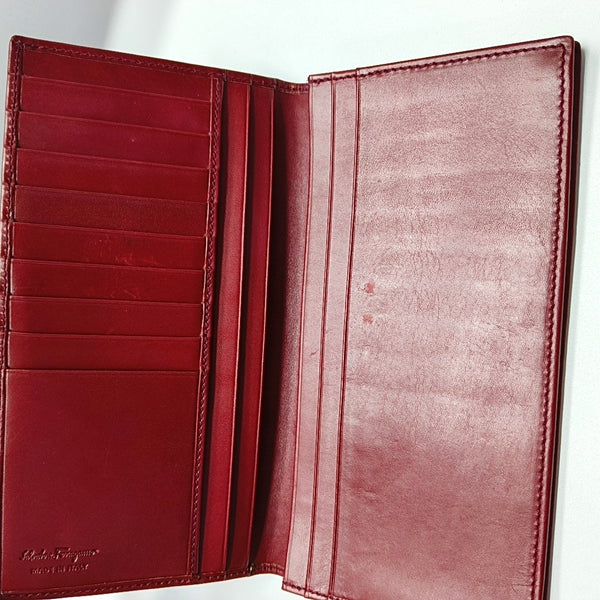 Authenticated pre-owned Gancini Calfskin Red Wallet - Wallet at Looply