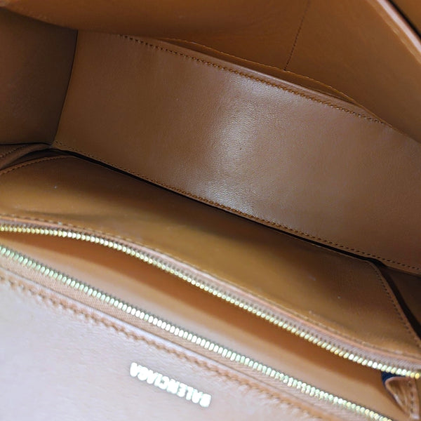 Hourglass Small Quilted Calfskin Brown