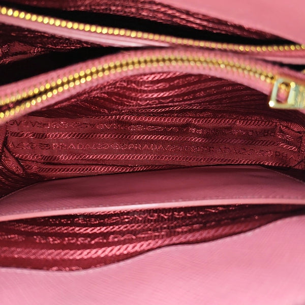 Promenade Small Saffiano Calfskin Beige
