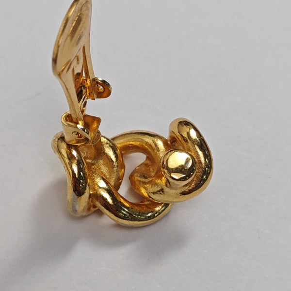 Twist Round Metal Gold Clip On Earrings