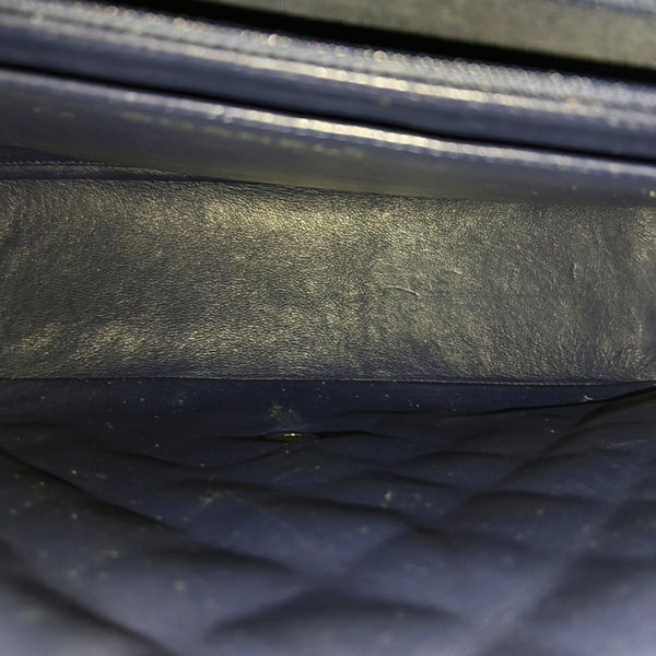 CLASSIC FLAP Jumbo Quilted Grained Calfskin Blue