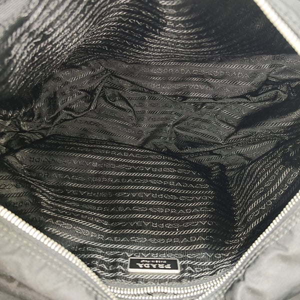 Vela Messenger Bag Nylon Black