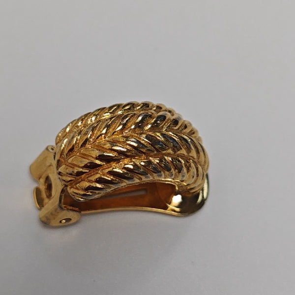 Twist Round Metal Gold Clip On Earrings