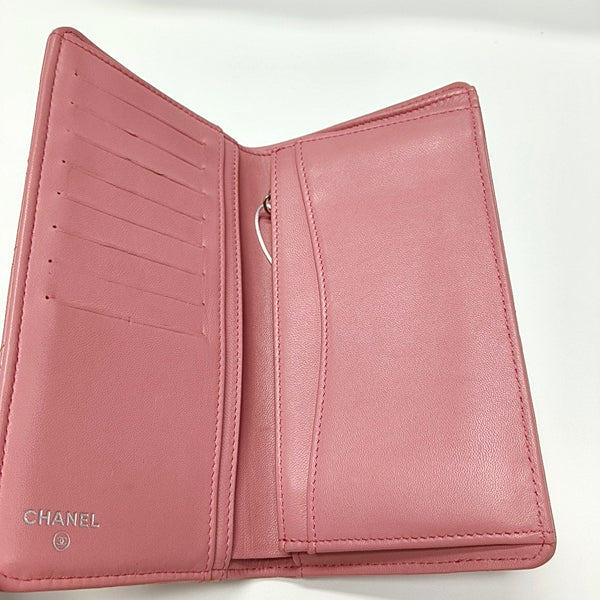 Quilted Lambskin Wallet Pink