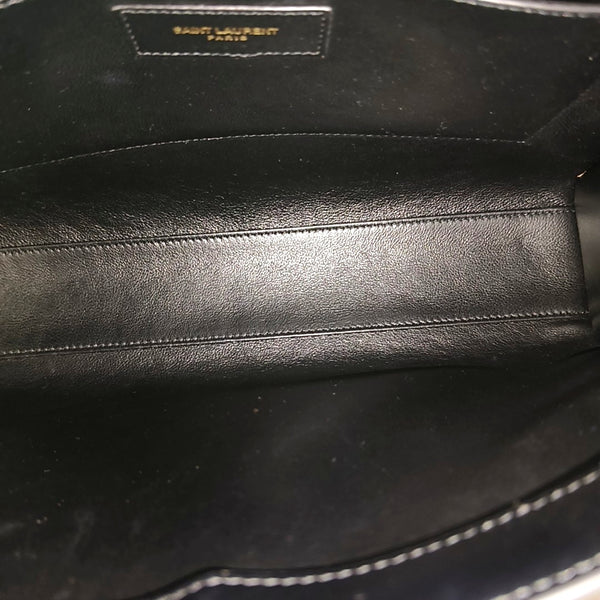 MANHATTAN Medium Calfskin Black
