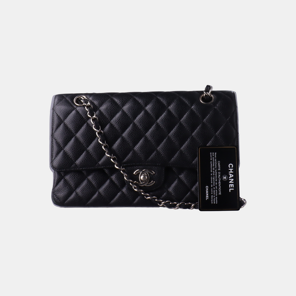 CLASSIC FLAP Medium Quilted Grained Calfskin Black