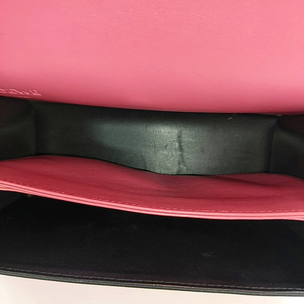 Authenticated pre-owned Barcelona Calfskin Pink - Shoulder Bag at Looply