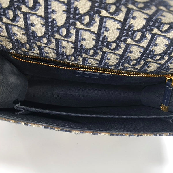 30 Montaigne Oblique Canvas Blue