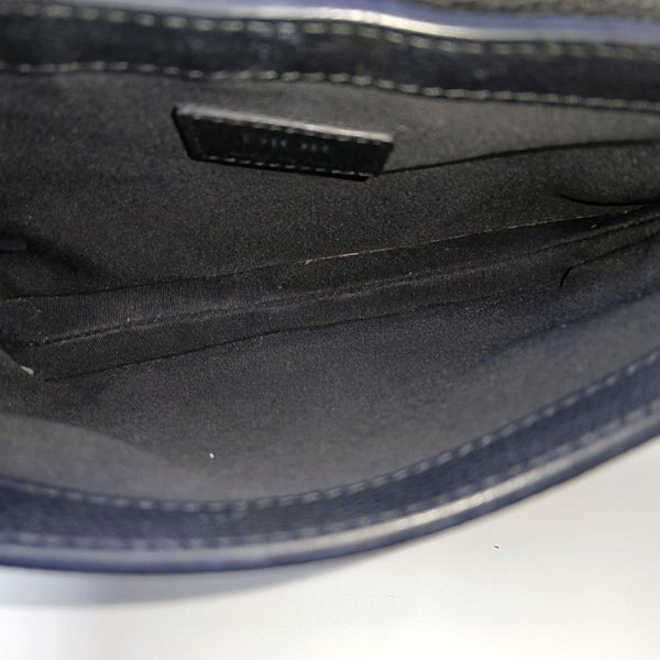 Saddle Medium Calfskin Black