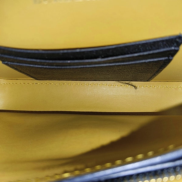 D-Ring Calfskin Black
