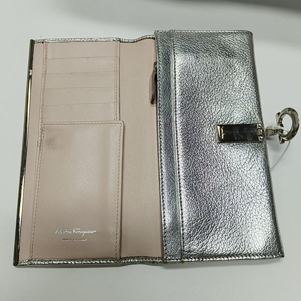 Authenticated pre-owned Gancini Calfskin Silver Wallet - Wallet at Looply