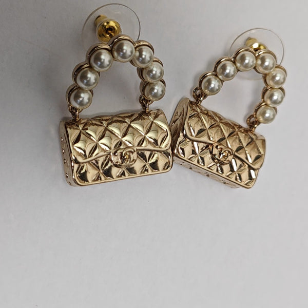 Metal Gold Stud Earrings