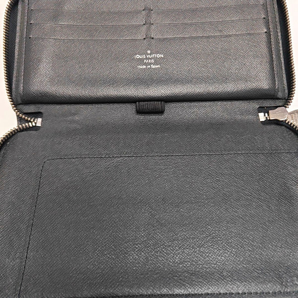 ZIPPY Calfskin Black Wallet