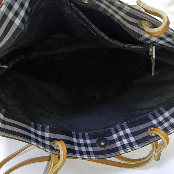 Canvas Black