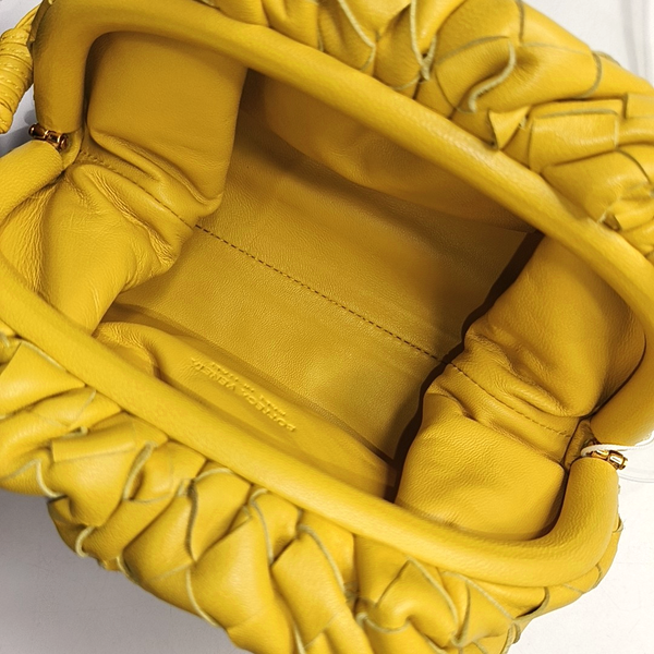 Authenticated pre-owned The Pouch Mini Lambskin Yellow - Crossbody Bag at Looply