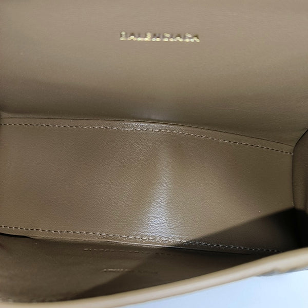 Hourglass XS Coated Canvas Brown