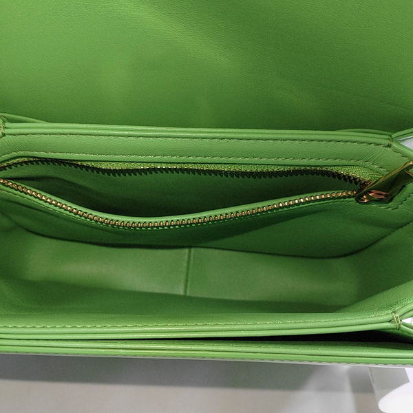 TRIOMPHE Small Quilted Calfskin Green