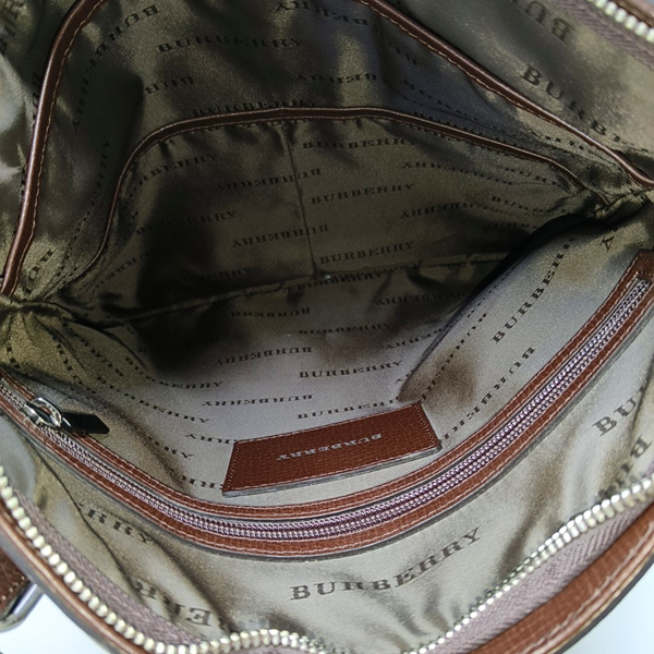 Canvas Brown