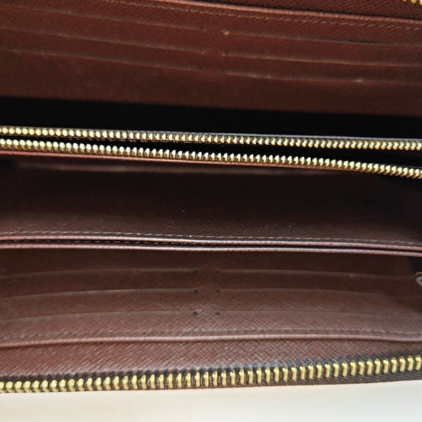 ZIPPY Damier Ebene Coated Canvas Brown Wallet