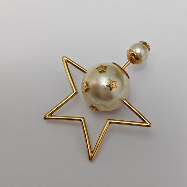 Metal Gold Stud Earrings