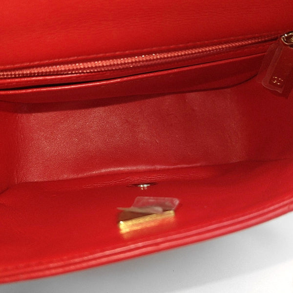 CLASSIC FLAP Mini Quilted Lambskin Red