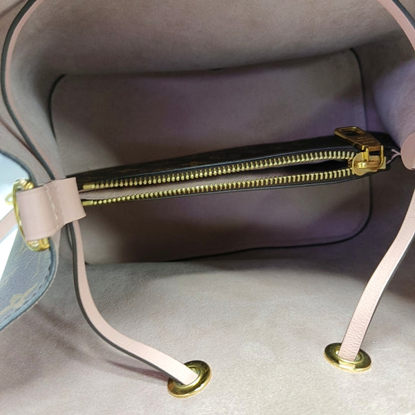 NÉONOÉ MM Monogram Coated Canvas Brown