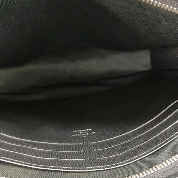 Pochette Voyag GM Damier Graphite Coated Canvas Gray