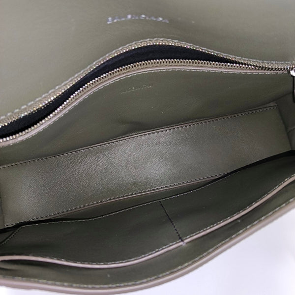 Downtown Calfskin Gray